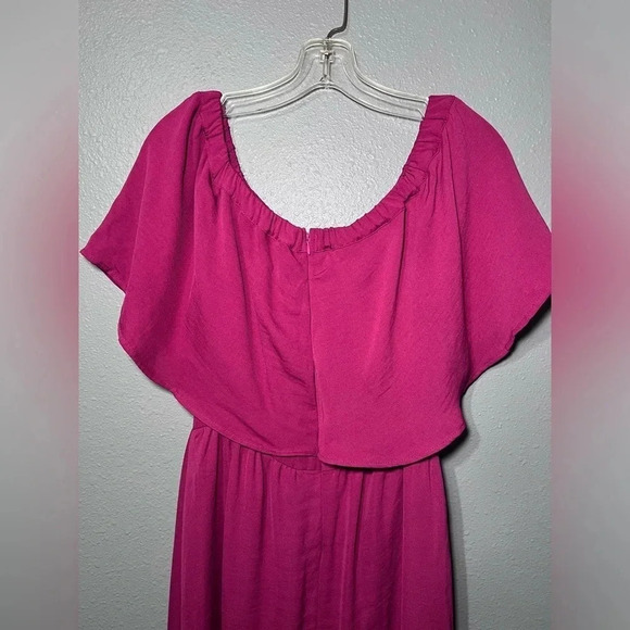 dRA Los Angeles Women’s Off Shoulder Dress NWT Sz M Wedding Cocktail Party Midi - Picture 8 of 10